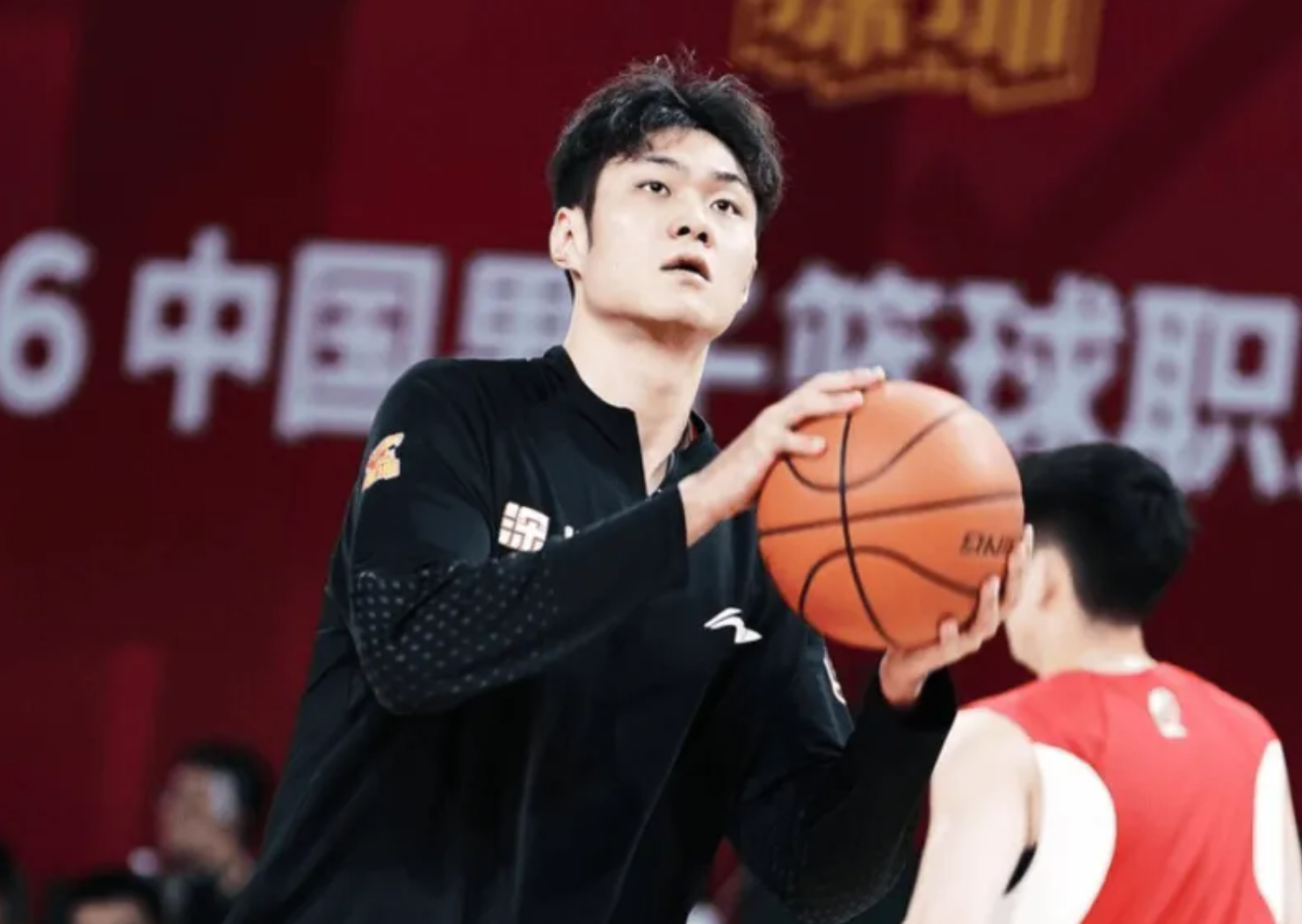 乐鱼体育app下载-深圳队锋线小将感恩杜锋:杜导水平CBA顶尖,教练会了我很多