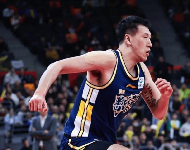乐鱼体育-广东87-71同曦2喜2忧!胡明轩+焦泊乔复苏,杜润旺防守仍差!