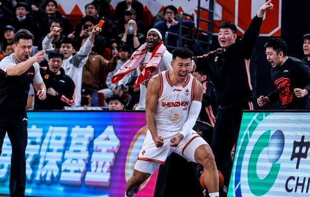 乐鱼体育app下载-毫无悬念!贺希宁加冕CBA常规赛MVP,场均狂砍20+5+4还要率队争冠