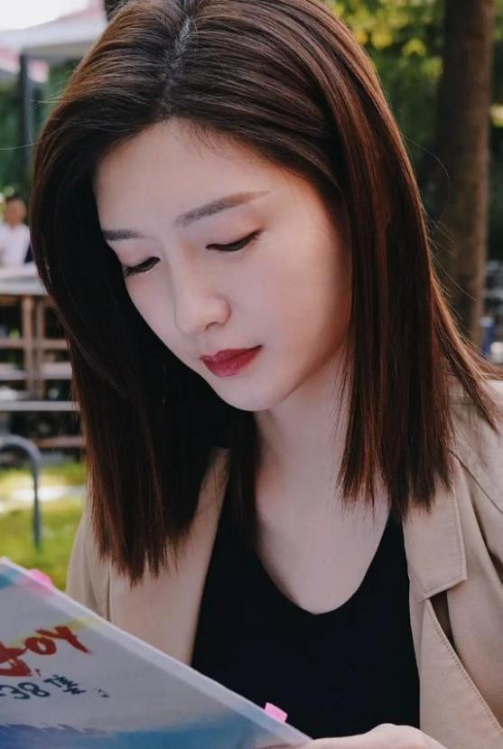 乐鱼体育官方入口-江疏影海外产子风波升级,遭正房儿子当众羞辱?王传君的话应验了